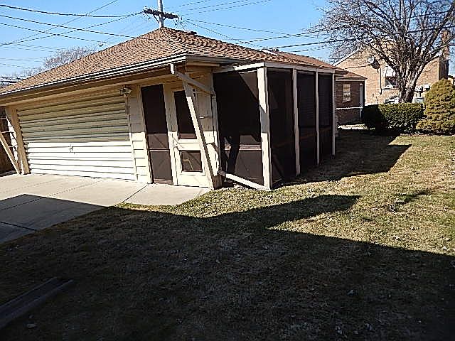 1st image of 3160 W 101st Pl