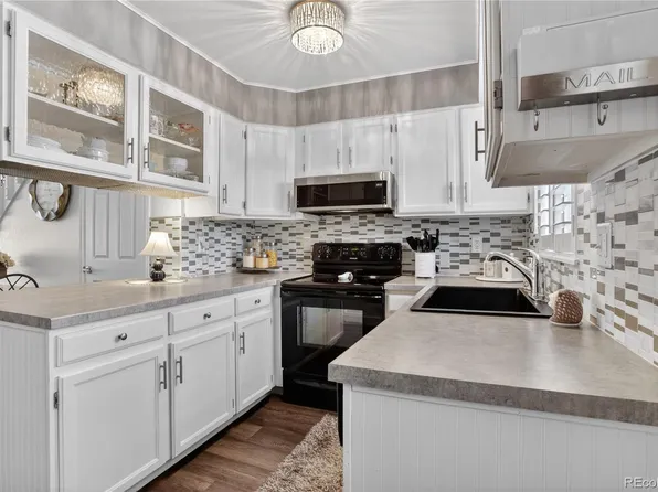 8190 S Fillmore Circle, Centennial, CO 80122