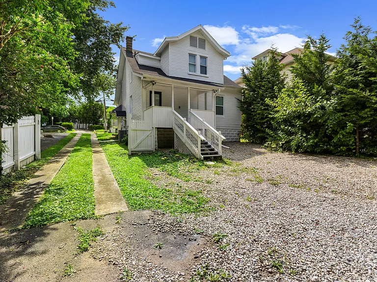 3018 Taylor Ave — Photo 14