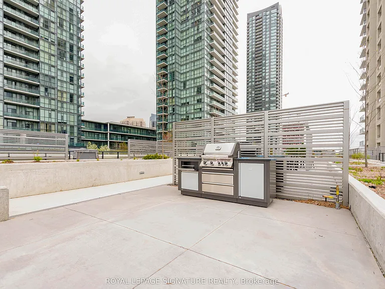 4055 Parkside Village Dr #Penthouse 3 — Photo 42