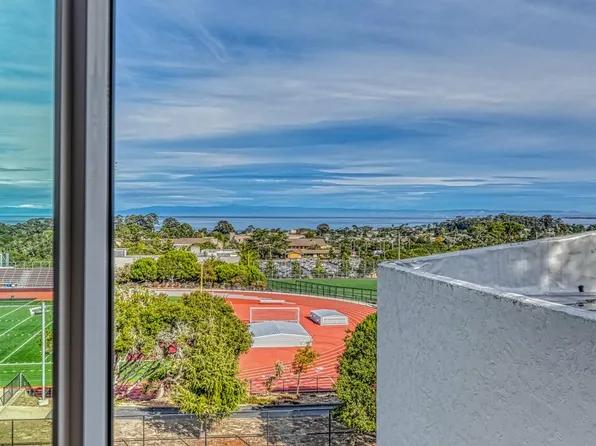 500 Glenwood Cir APT 535, Monterey, CA 93940