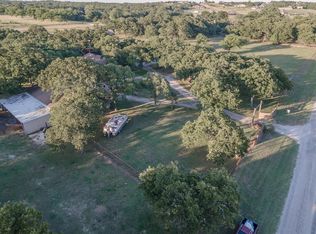 370 Old Millsap Rd, Weatherford, TX 76088