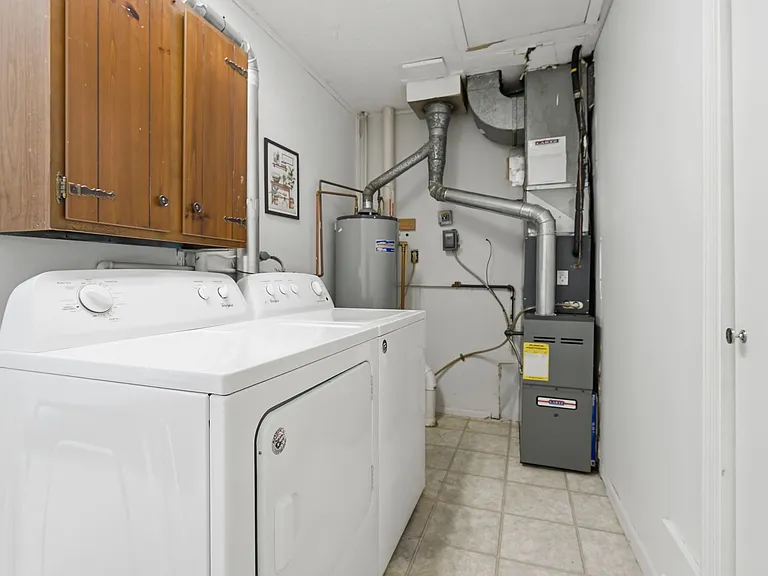 14 Ryan Dr — Photo 15