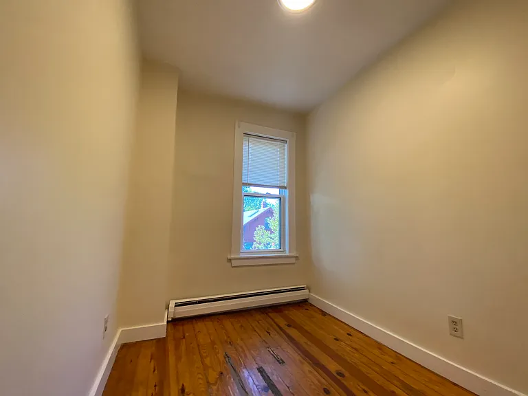 66 Pleasant St #3 — Photo 7