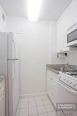 Sold by Bellmarc Realty | media 15