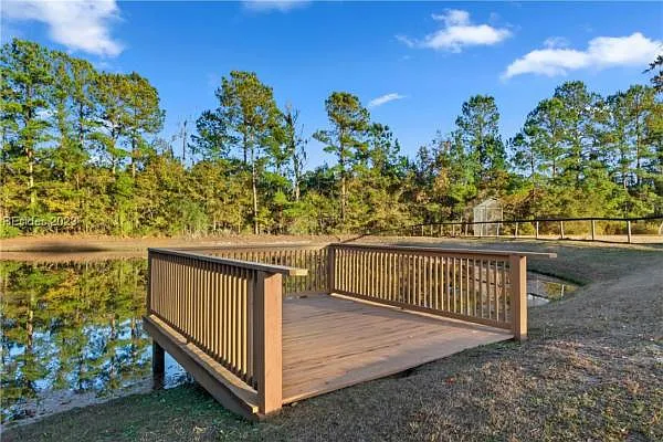 108 Okatie Park Cir W — Photo 12
