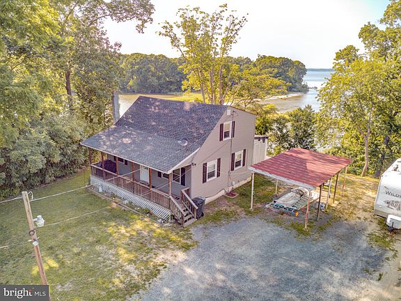 3rd image of 26484 Peninsular Dr