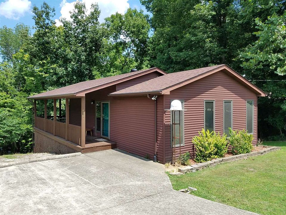 1st image of 439 Bentwood Dr