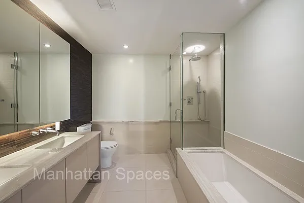 Rented by Manhattan Spaces | media 24