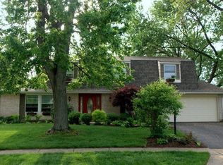 863 Fernshire Dr, Dayton, OH 45459