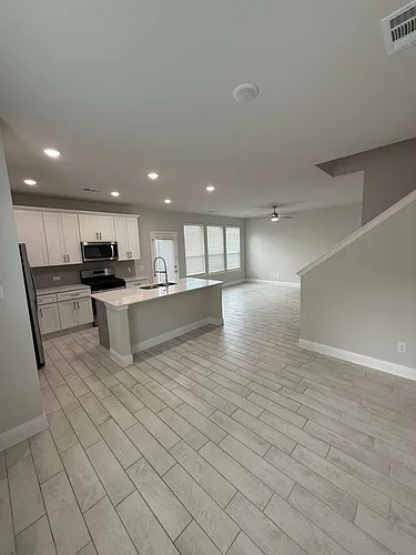 1219 Triton Dr Photo 1