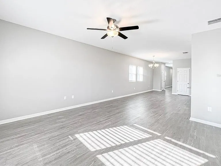 3412 Cup Dr — Photo 10