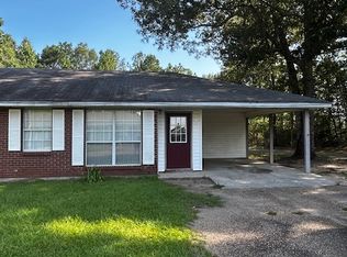 2 Kim Ln, Hattiesburg, MS 39401