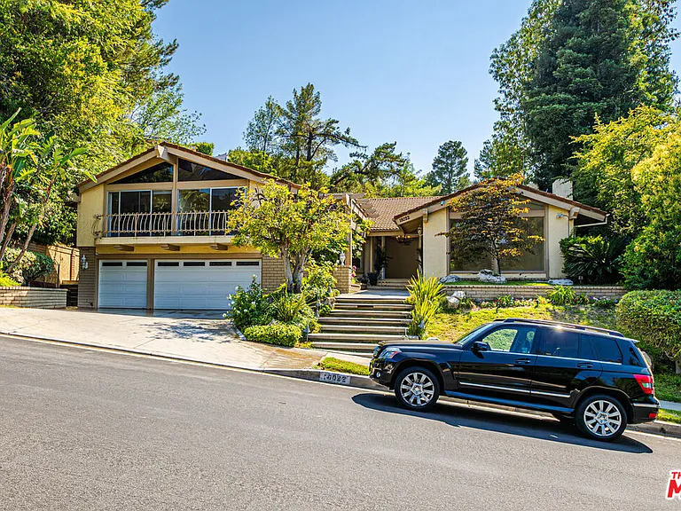 18022 Lake Encino Dr — Photo 39