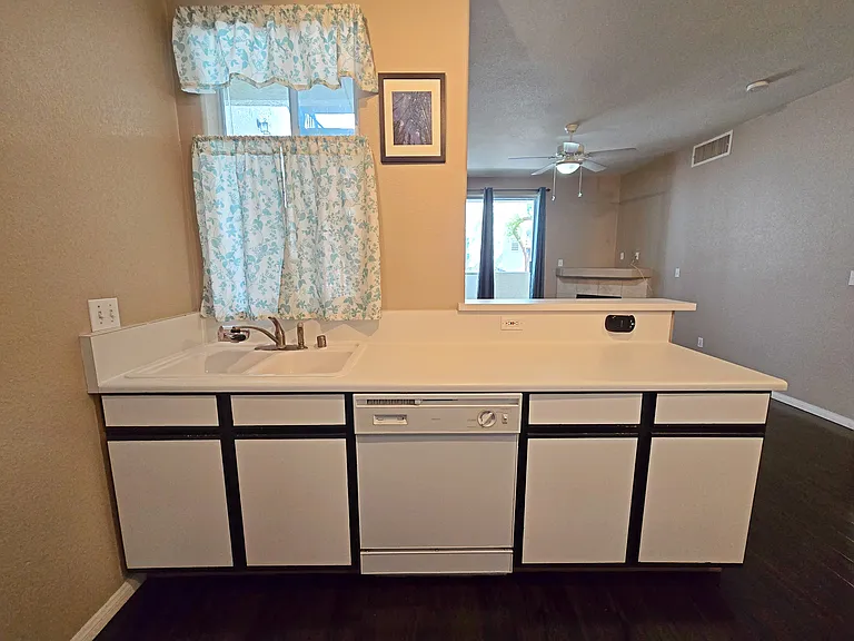 4960 Harrison Dr #112 — Photo 13