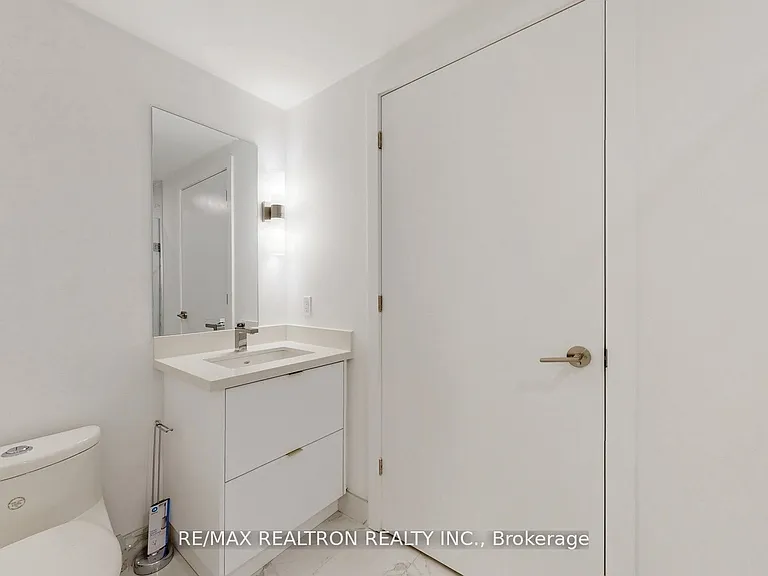 2 Teagarden Ct #705 — Photo 26