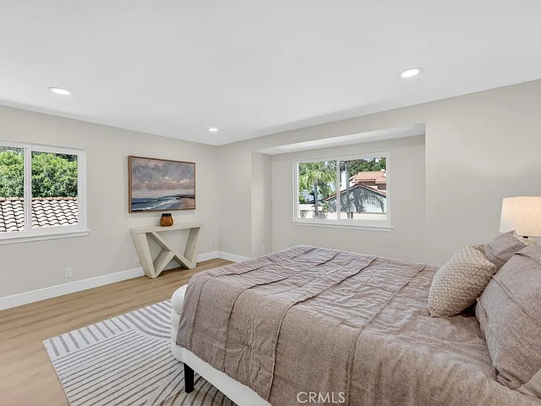 29746 Michelis St — Photo 45