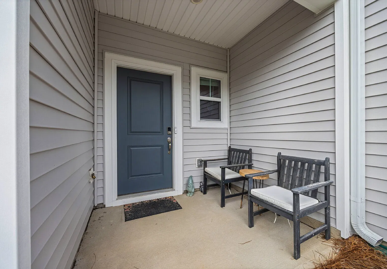 3 bed, 2.5 bath, 1438 sqft, $2,300 — Photo 4