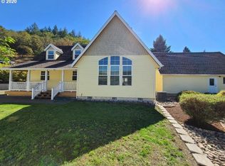 405 Indian Ln, Myrtle Creek, OR 97457