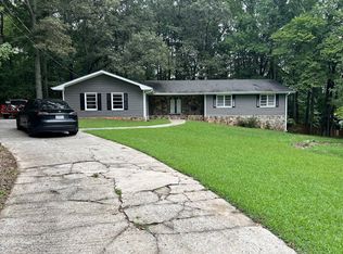 115 Sandy Ridge Trl, Fayetteville, GA 30214