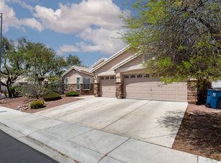 6233 Double Oak St, North Las Vegas, NV 89031