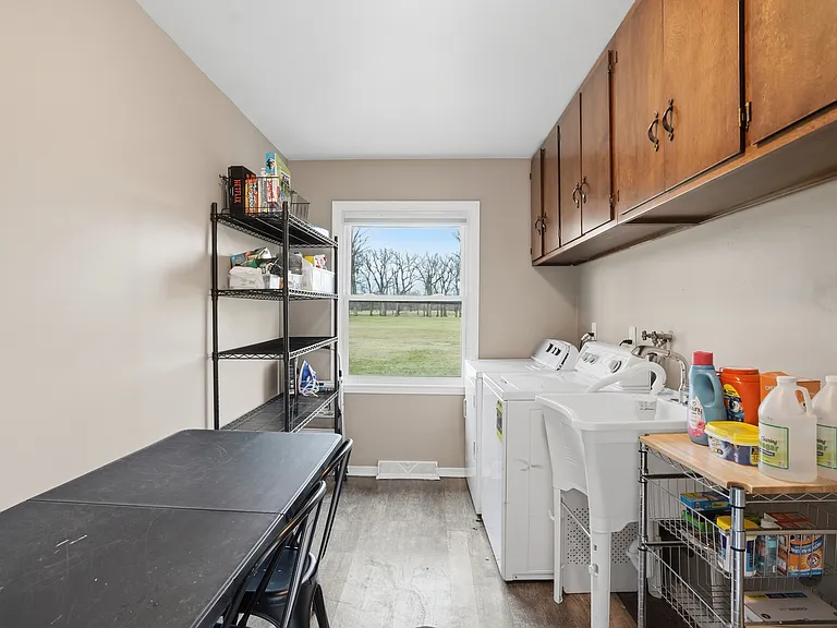 1865 W 64th Pl — Photo 21