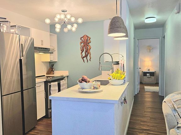 4th image of 140 Uwapo Rd APT 8-102