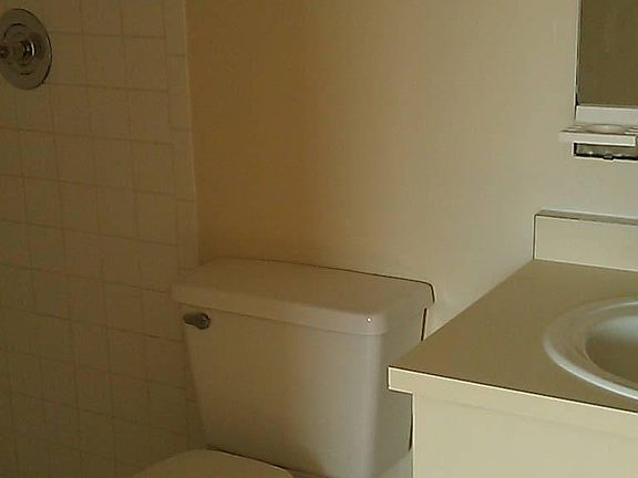 2nd image of 4011 SW 1st Pl
