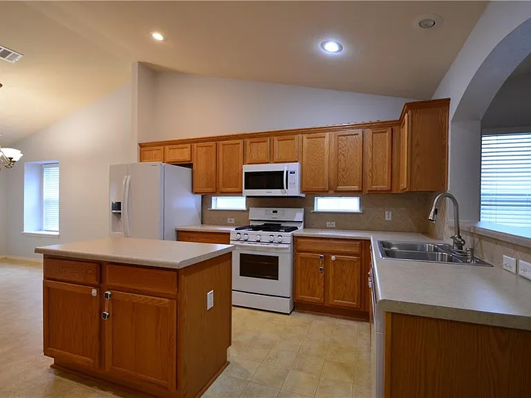 1215 Cardigan St — Photo 22