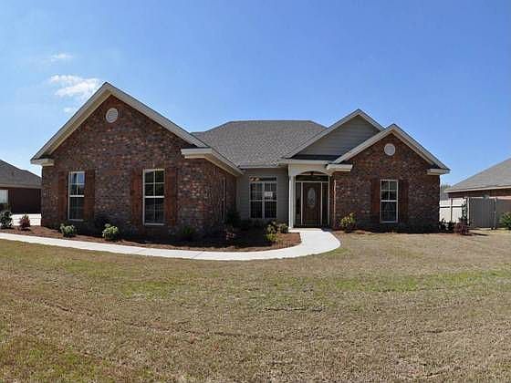 2nd image of 631 Tanner Ln