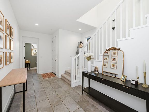 3rd image of 773 Robert Ave