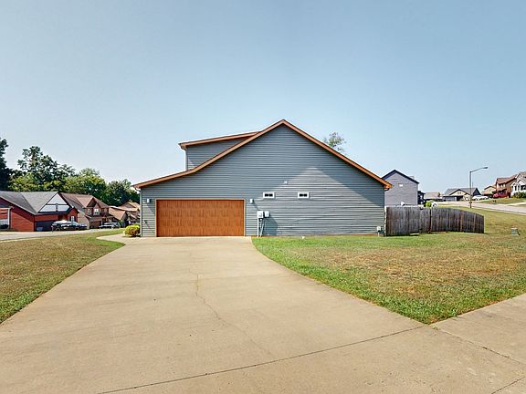 4th image of 1186 Belvoir Ln