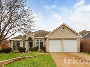 4021 Chinaberry Dr, Garland, TX 75043