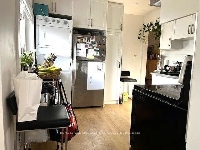 721 Gladstone Ave #3 — Photo 3