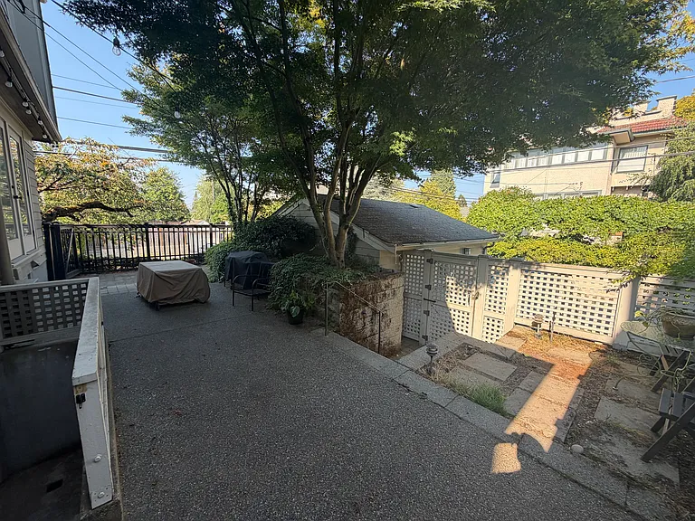 5268 16th Ave NE — Photo 15