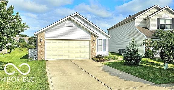 2nd image of 555 Grabill Dr
