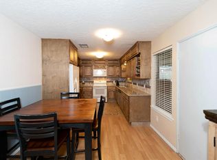 16614 La Avenida Dr, Houston, TX 77062