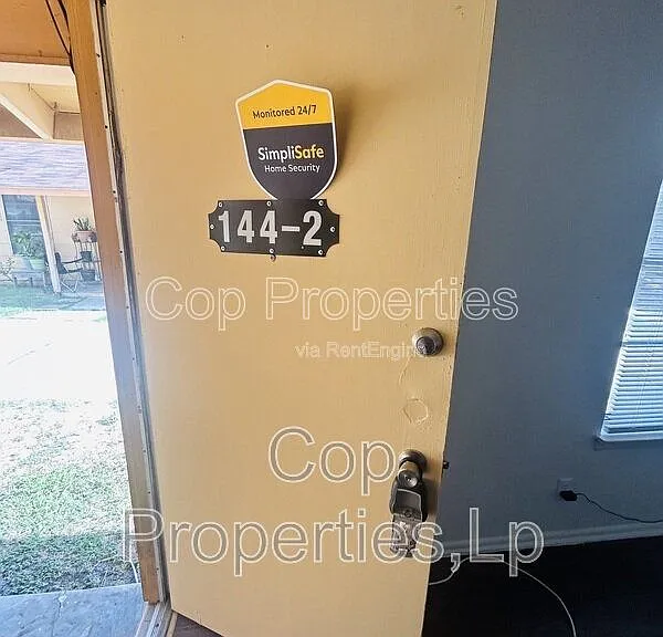 144 Cloudhaven Dr #1 — Photo 6