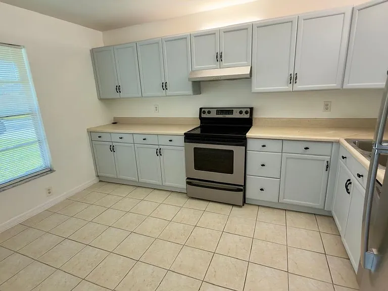 4488 SE Salvatori Rd — Photo 15