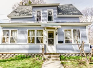26 Summit Ave, Athol, MA 01331