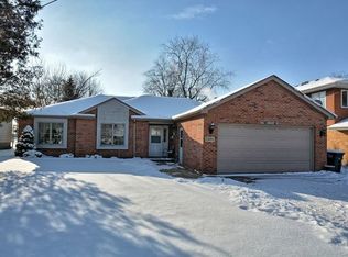 2931 172nd St, Lansing, IL 60438