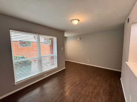 4th image of 6738 Eastridge Dr APT 104
