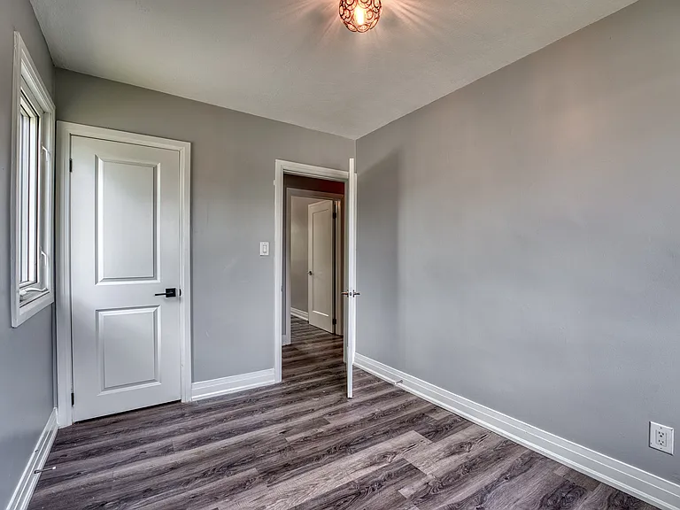 22 Ruskin St #1 — Photo 15