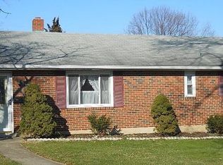 2037 Girard Ave, West Lawn, PA 19609