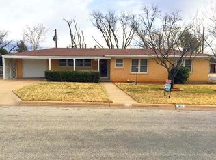 1600 San Carlos St, Sweetwater, TX 79556