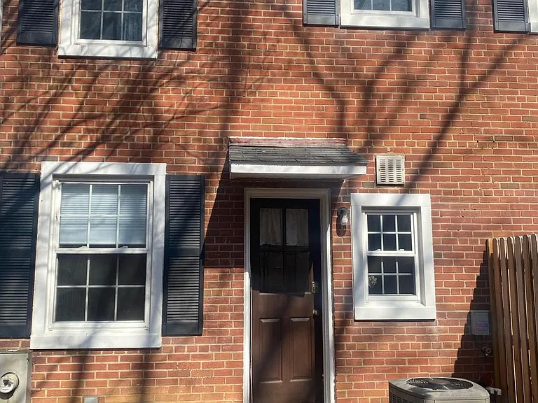 3064 S Buchanan St — Photo 38