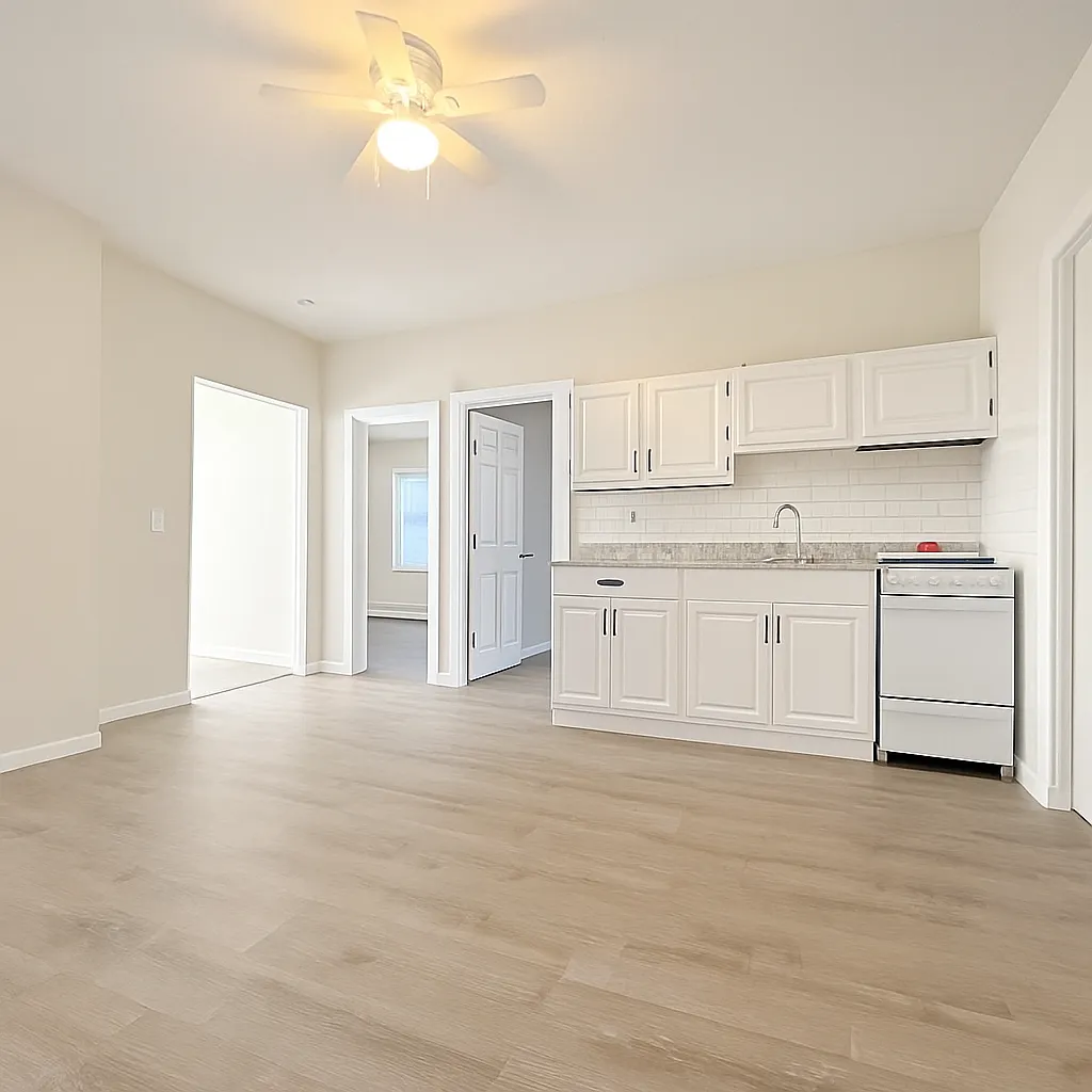 Primary Photo - 228 State St #1