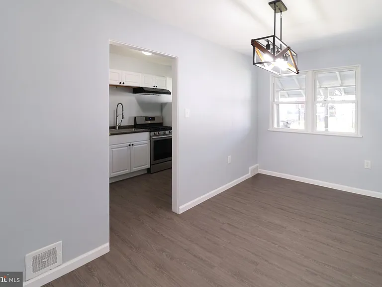 3214 N 6th St — Photo 10