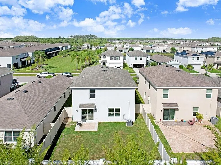 3044 Suncoast Plains Dr — Photo 31