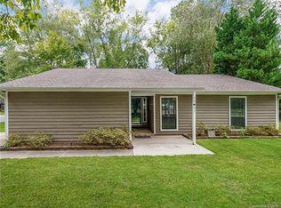 10901 Coachman Cres, Charlotte, NC 28277